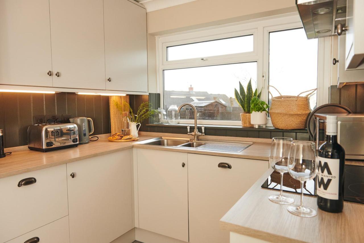Ser Ar Y Bryn- Lovely Family Home With Garden, Walk To The Village And Beach Saundersfoot Zewnętrze zdjęcie