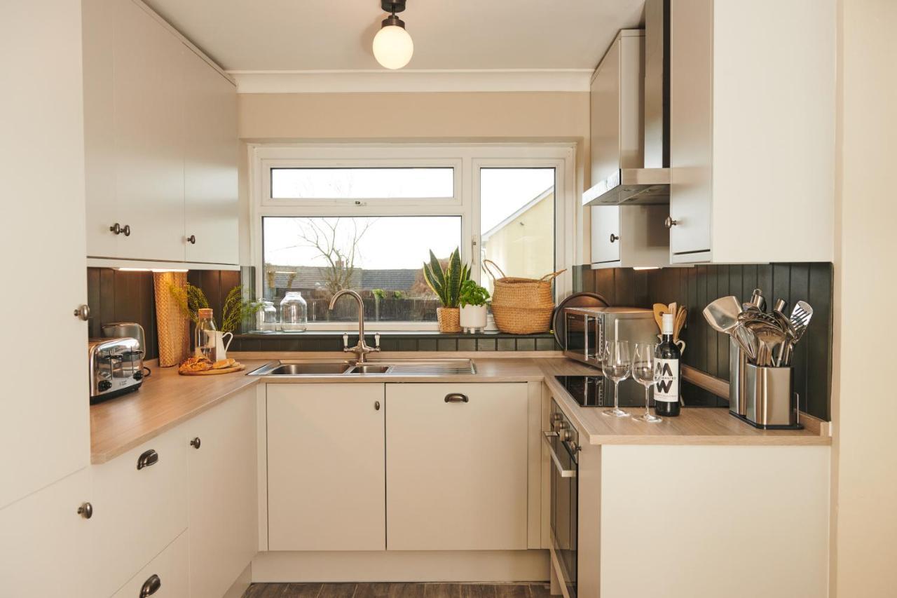 Ser Ar Y Bryn- Lovely Family Home With Garden, Walk To The Village And Beach Saundersfoot Zewnętrze zdjęcie