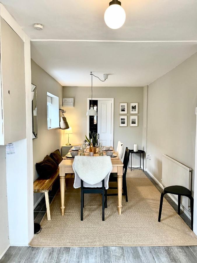Ser Ar Y Bryn- Lovely Family Home With Garden, Walk To The Village And Beach Saundersfoot Zewnętrze zdjęcie